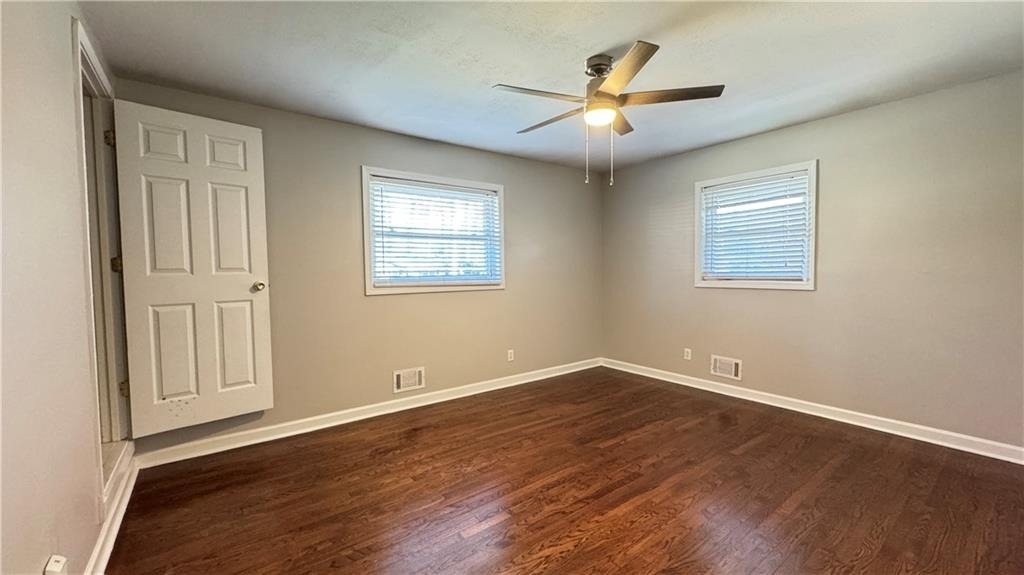 552 Sybil Lane Se - Photo 19