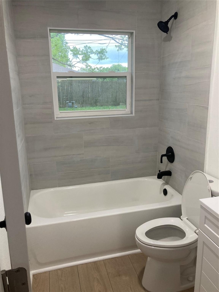 2627 32nd Avenue N - Photo 11