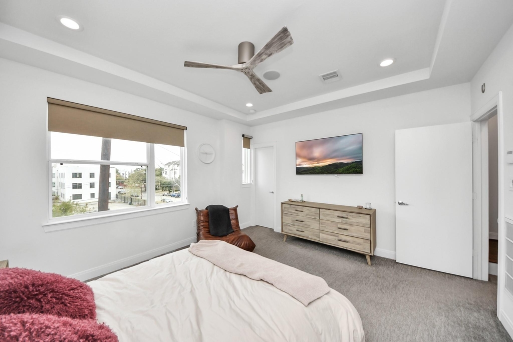 1721 Eado Point Lane - Photo 24
