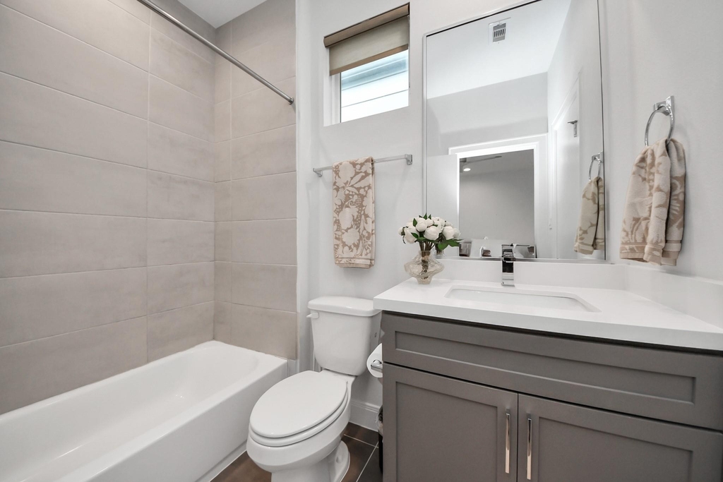 1721 Eado Point Lane - Photo 31