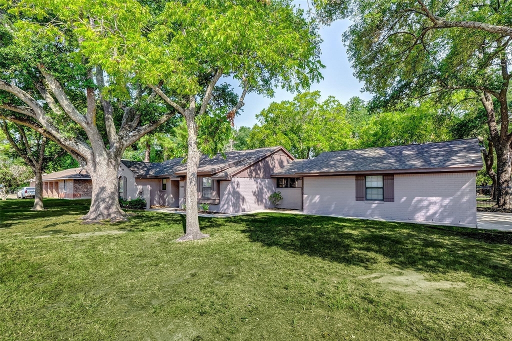 9218 Hammerly Boulevard - Photo 3