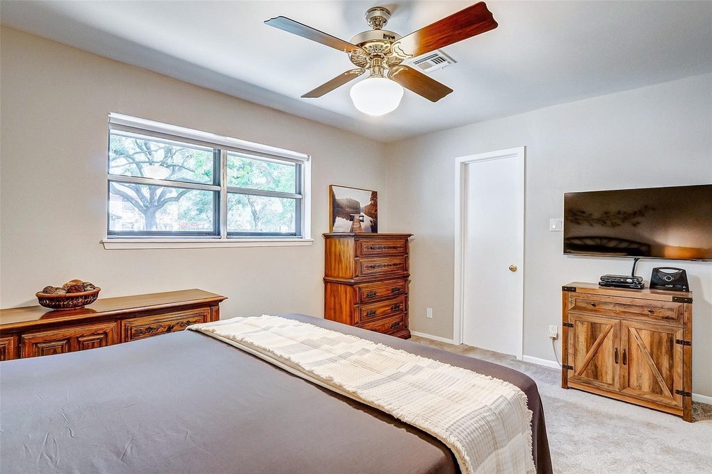 9218 Hammerly Boulevard - Photo 29