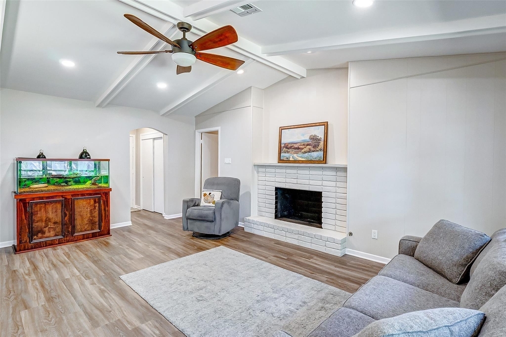 9218 Hammerly Boulevard - Photo 11
