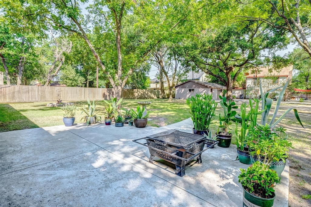 9218 Hammerly Boulevard - Photo 32