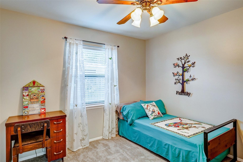 9218 Hammerly Boulevard - Photo 16