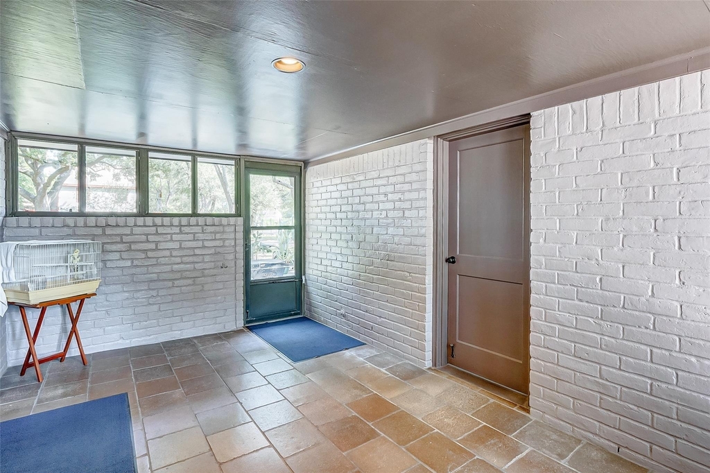 9218 Hammerly Boulevard - Photo 30