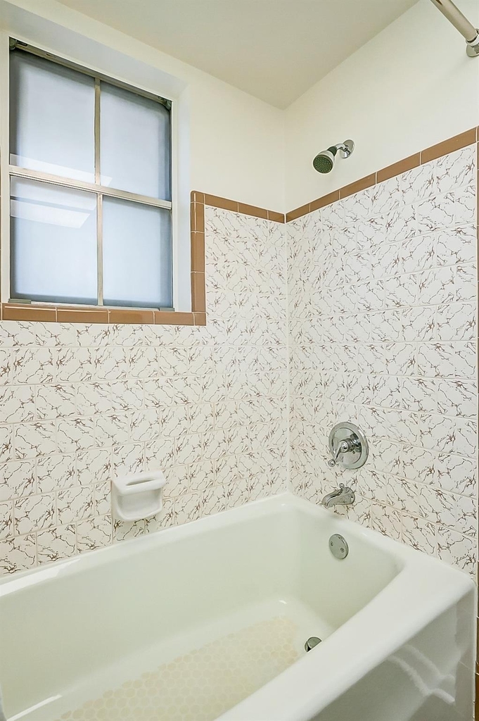 9218 Hammerly Boulevard - Photo 22