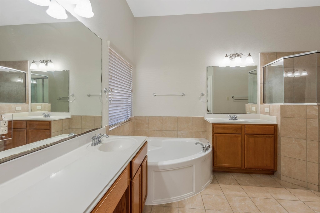 24322 Bella Florence Drive - Photo 21