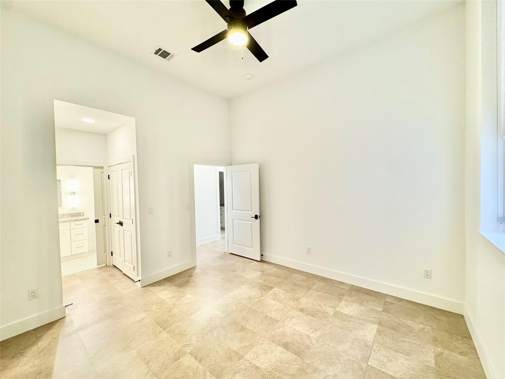 2102 Mechanic Street - Photo 5