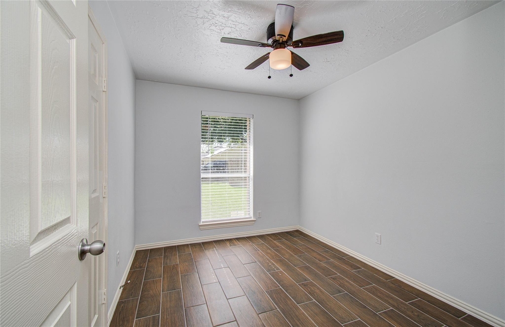 2702 Fir Crest Court - Photo 16