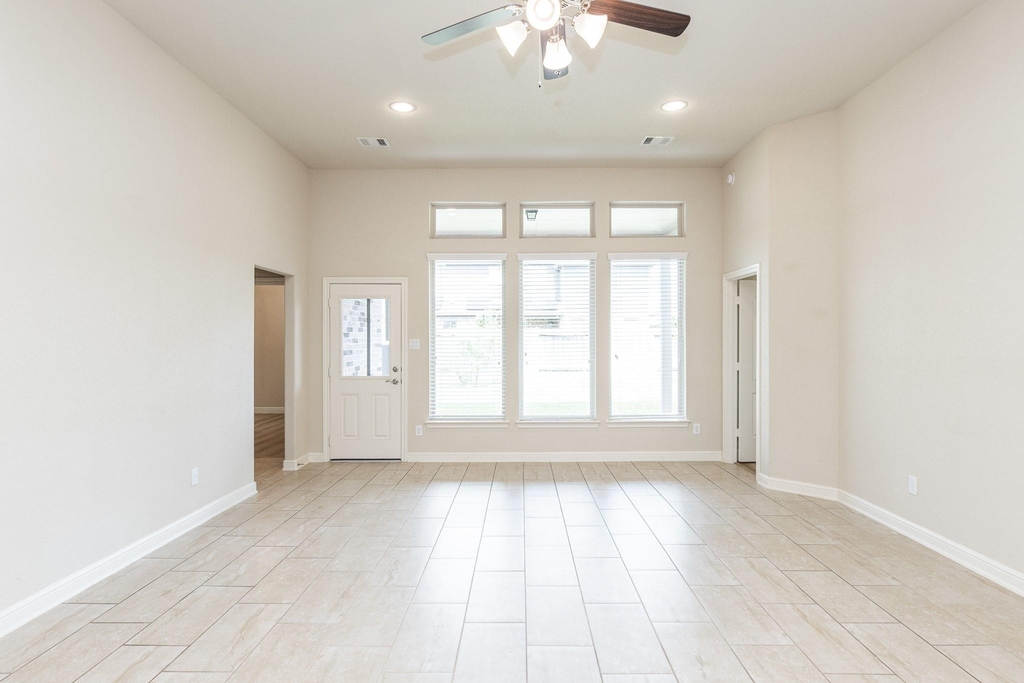 23818 Hawthorn Dale Court - Photo 24