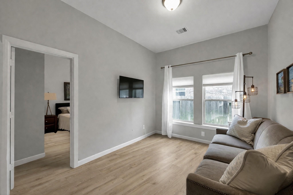 31507 Reston Cliff Court - Photo 17