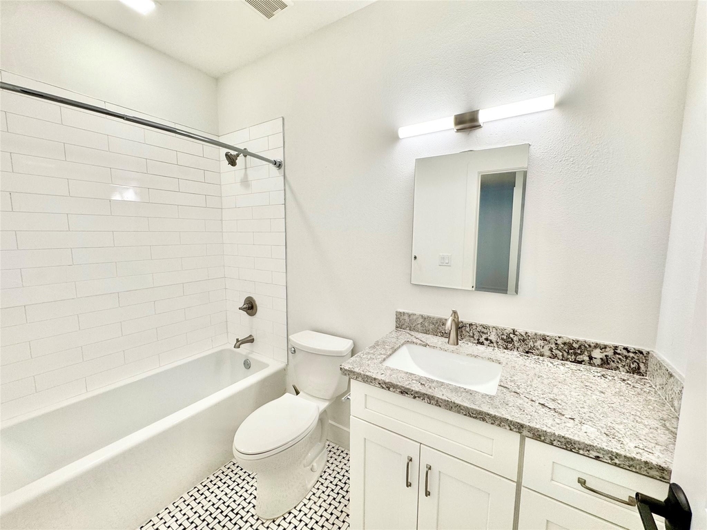 2102 Mechanic Street - Photo 10