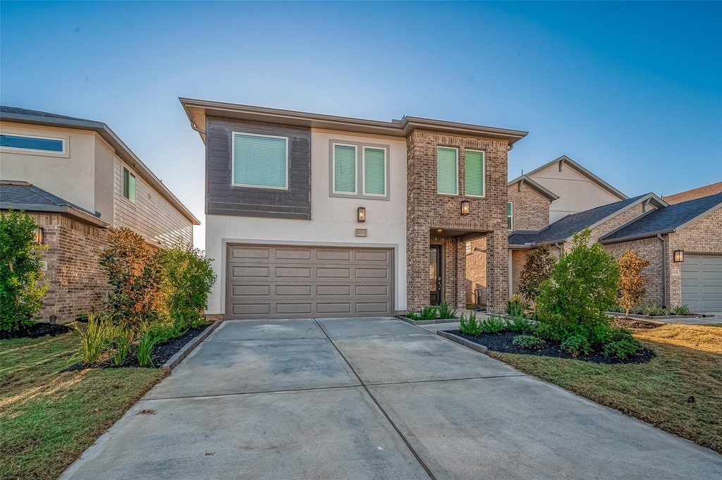 22111 Ingham Bluff Lane - Photo 1
