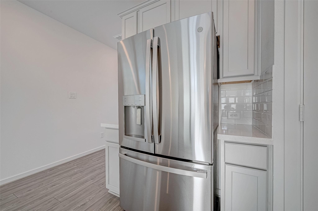 22111 Ingham Bluff Lane - Photo 11