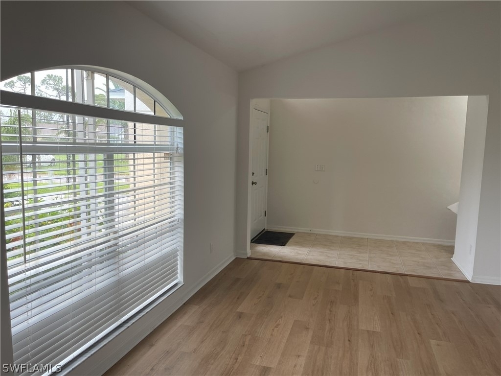 9758 Country Oaks Drive - Photo 16
