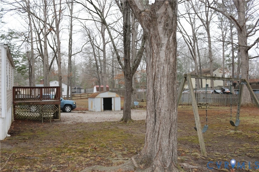 9906 Family Lane - Photo 14