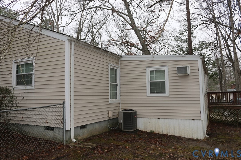 9906 Family Lane - Photo 15