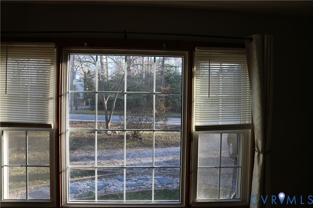 9906 Family Lane - Photo 25