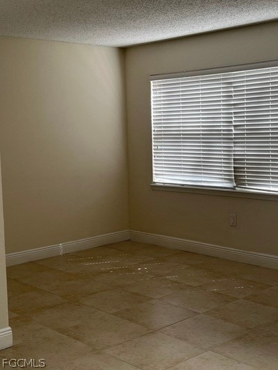12571 Equestrian Circle - Photo 2