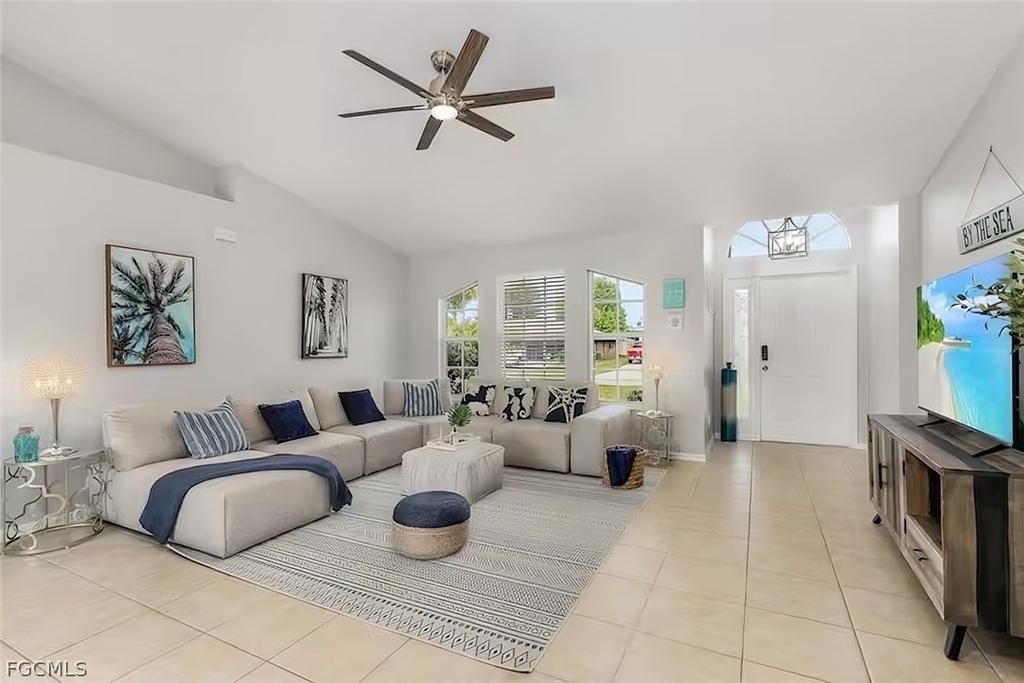 2705 Sw 11th Place - Photo 5