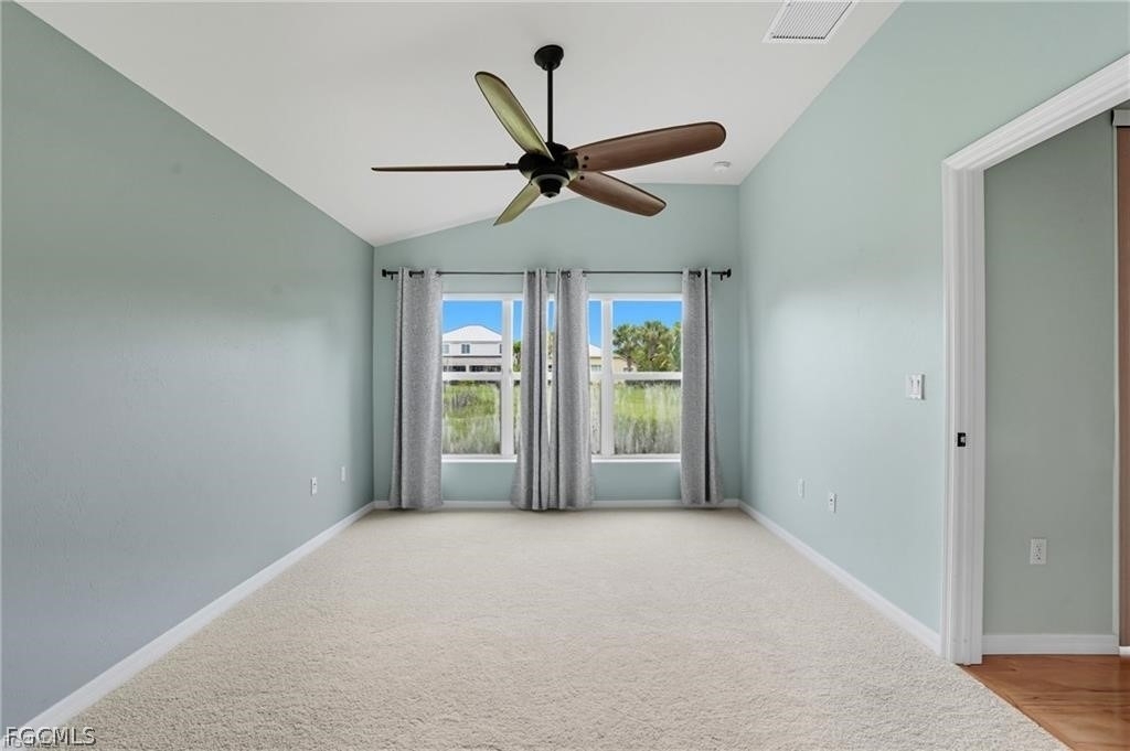 2427 Woodbourne Place - Photo 11