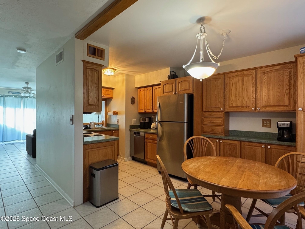 917 Jamestown Avenue - Photo 27
