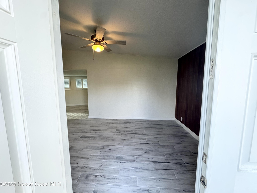 249 Palm Lane - Photo 1