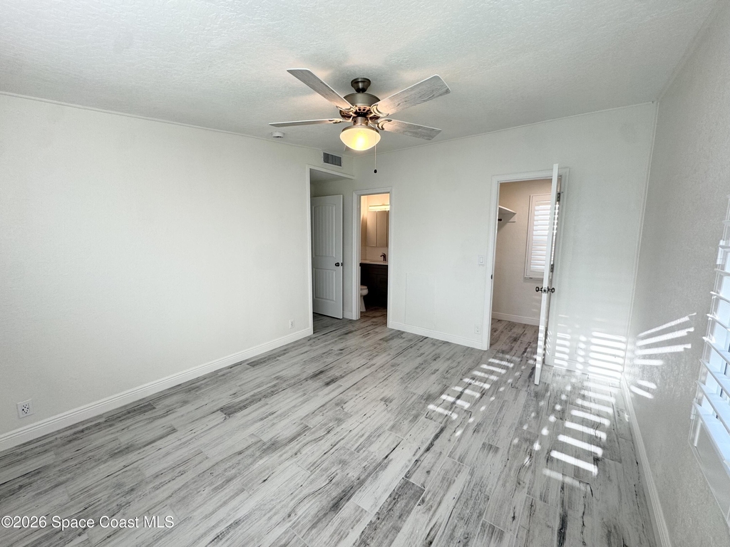 249 Palm Lane - Photo 18