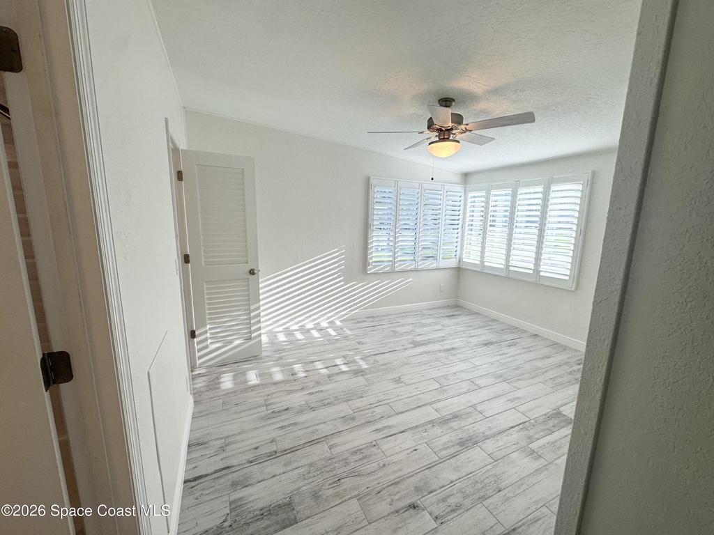 249 Palm Lane - Photo 17