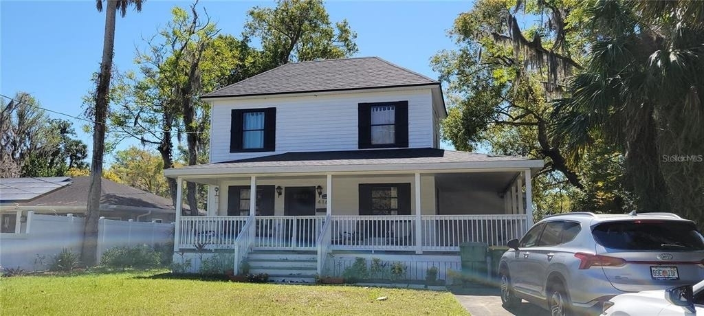 416 W Howry - Photo 0