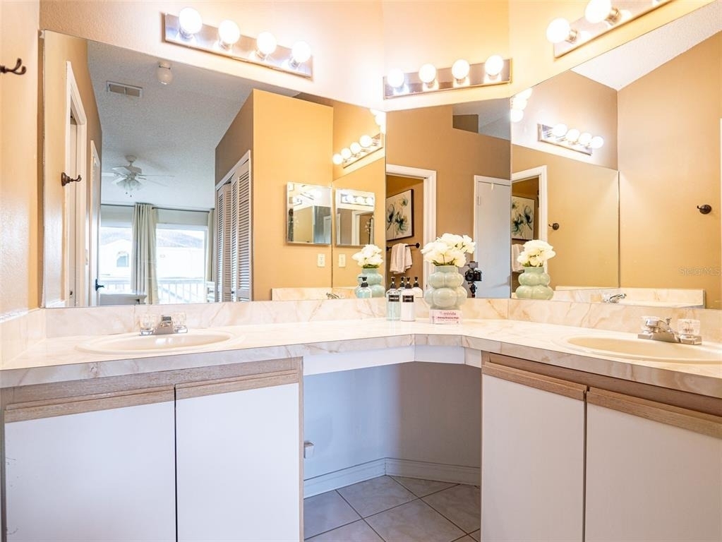 3204 Sabal Palms Court - Photo 11