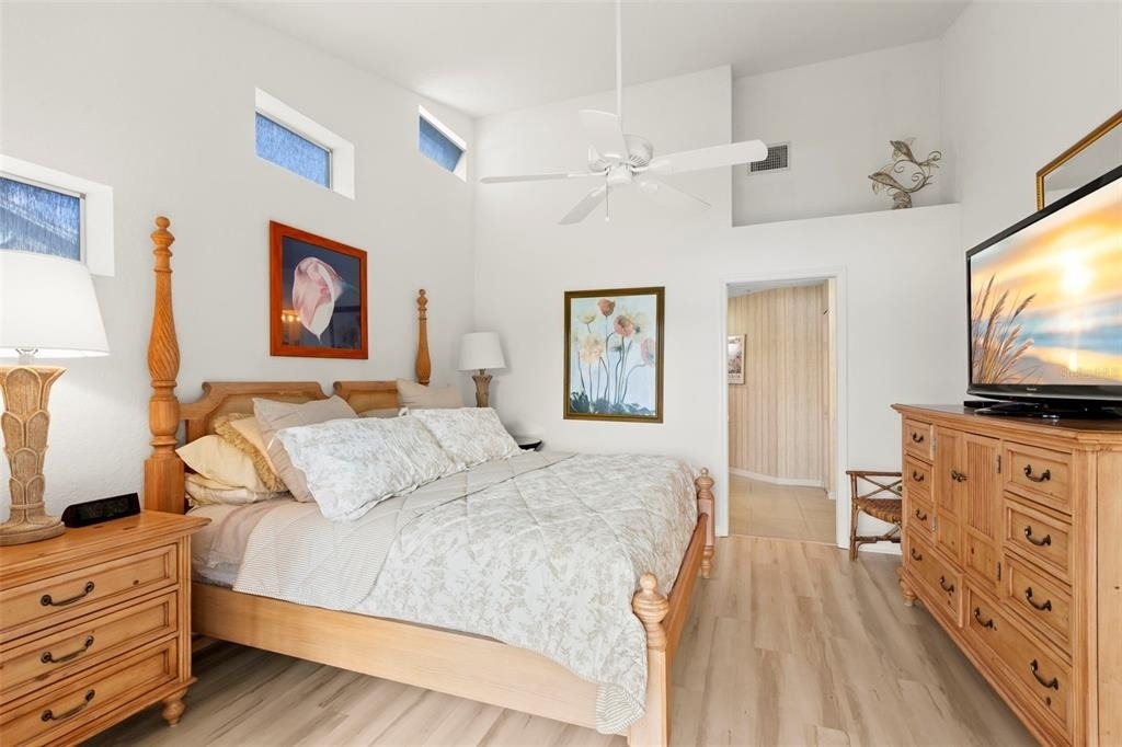 6758 Fairview Terrace - Photo 18