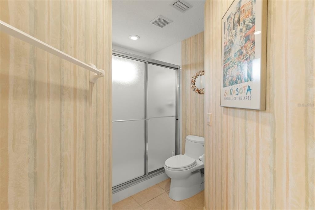 6758 Fairview Terrace - Photo 21