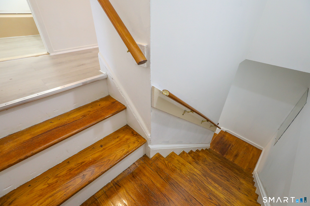 1 Camelot Drive - Photo 9