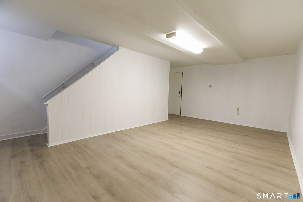 1 Camelot Drive - Photo 20