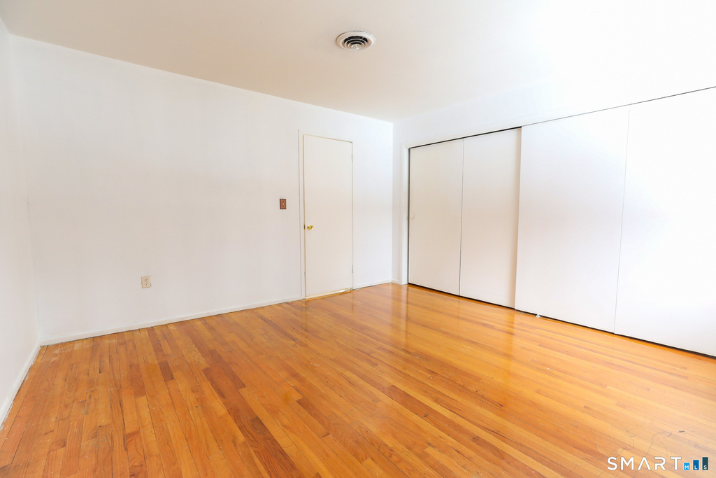 1 Camelot Drive - Photo 13
