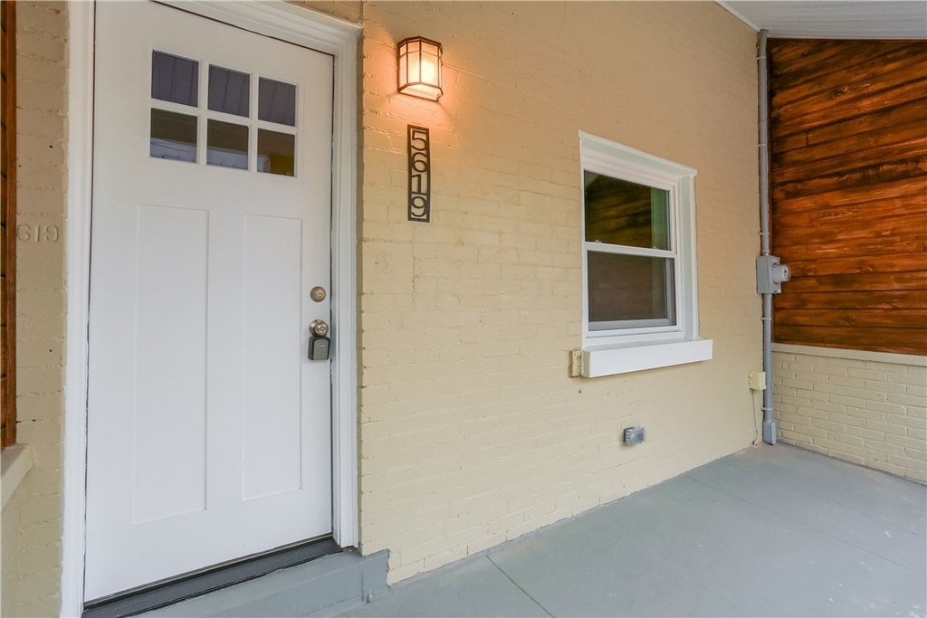 5619 Hays St - Photo 1
