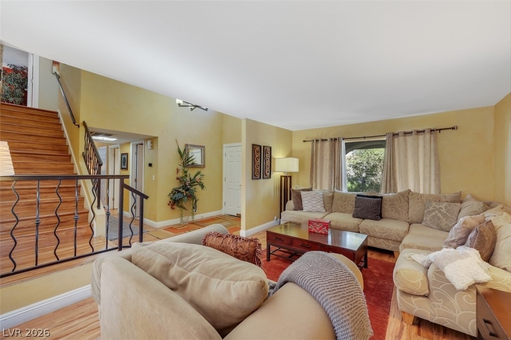 3225 Mountain Spring Road - Photo 5