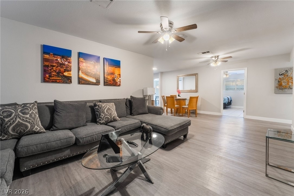 3992 Chinchilla Avenue - Photo 5