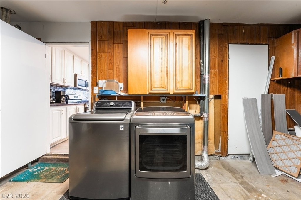3992 Chinchilla Avenue - Photo 35