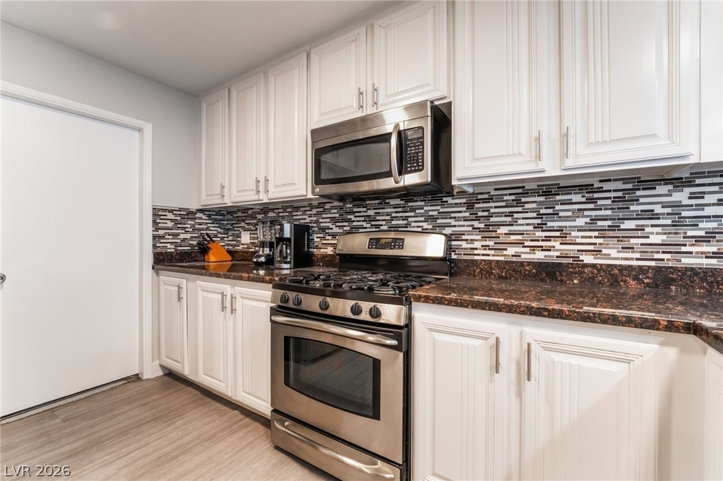 3992 Chinchilla Avenue - Photo 13