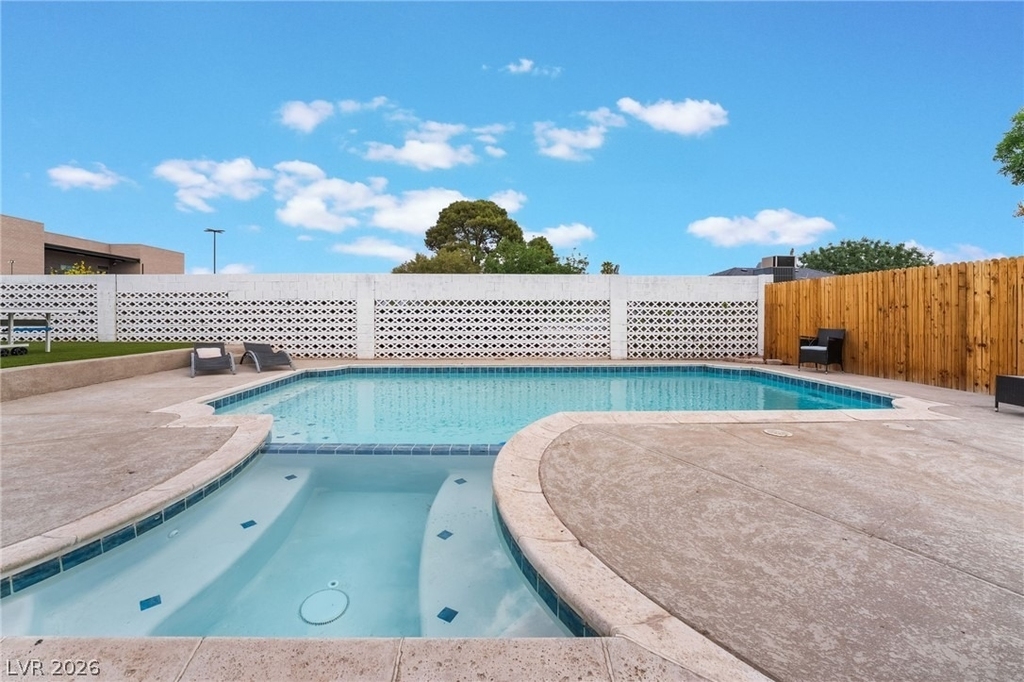 3992 Chinchilla Avenue - Photo 43