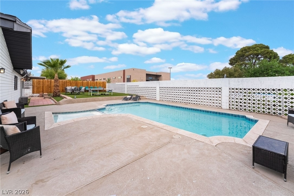 3992 Chinchilla Avenue - Photo 44