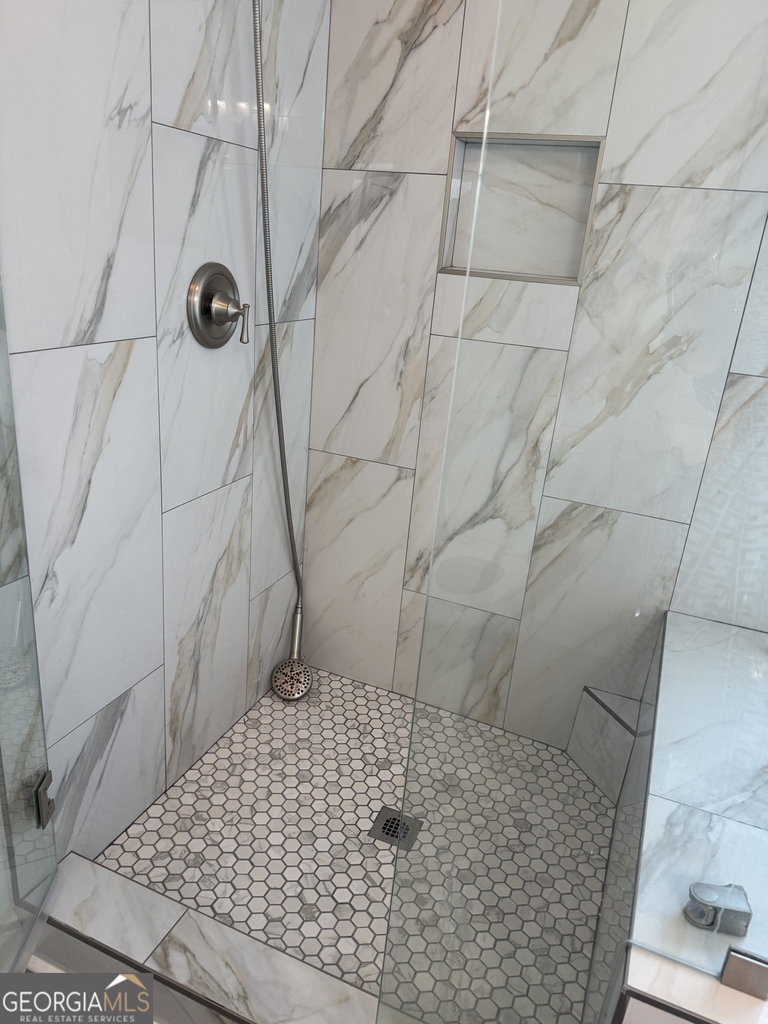 2104 Ginger Estates Drive Ne - Photo 32