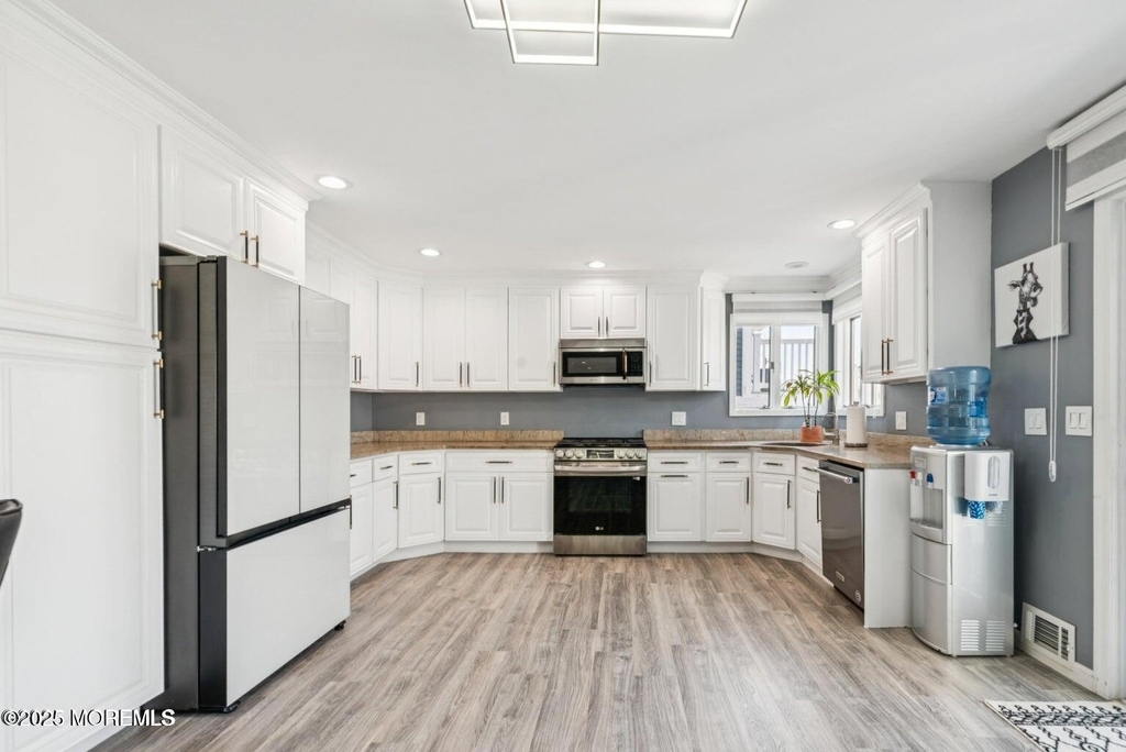 385 Aldo Drive - Photo 28