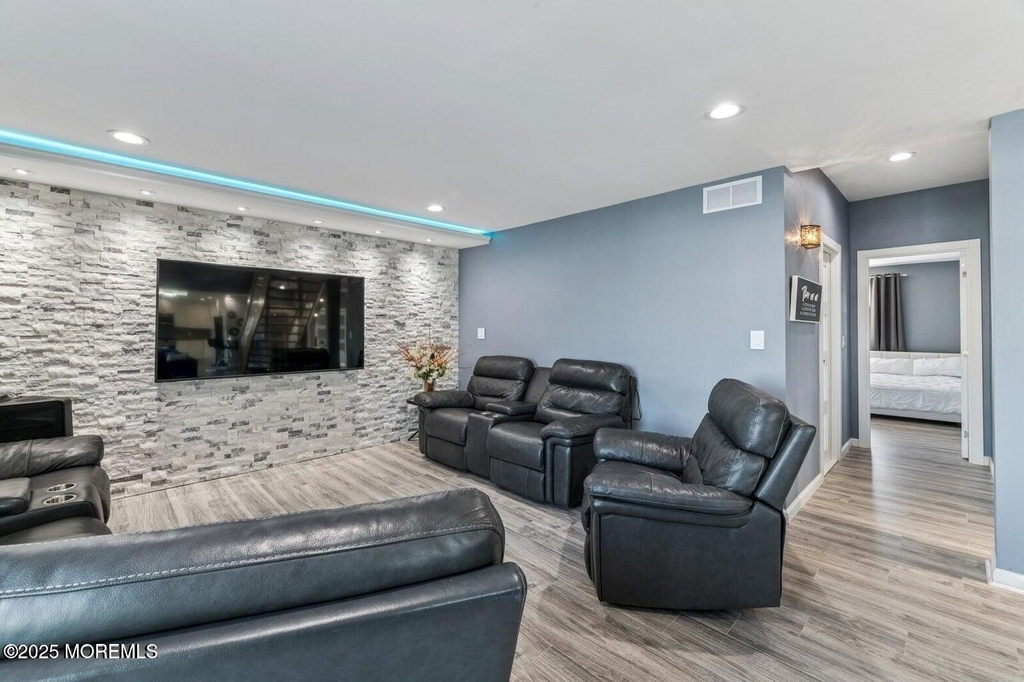 385 Aldo Drive - Photo 21