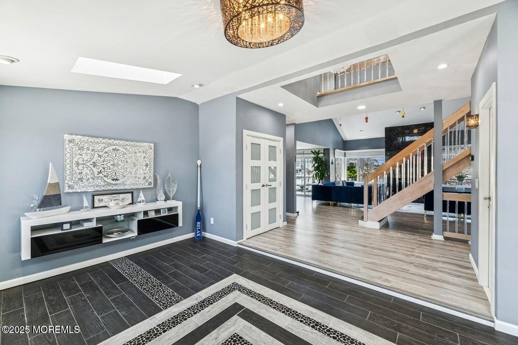 385 Aldo Drive - Photo 7
