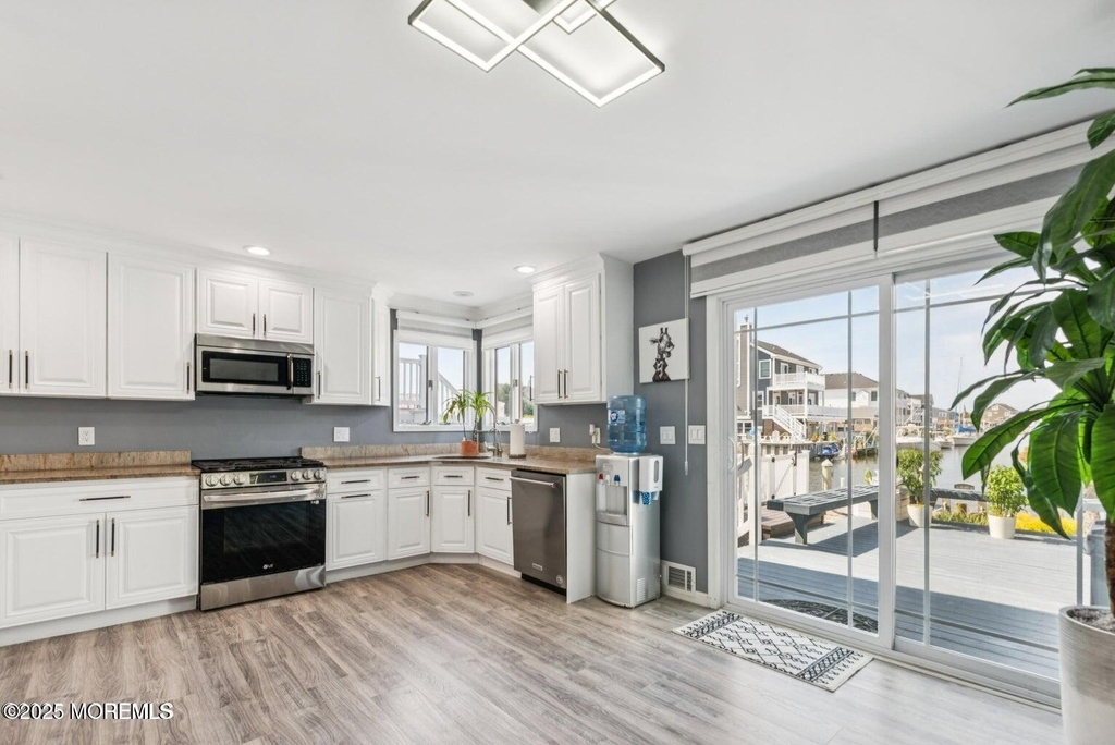 385 Aldo Drive - Photo 26