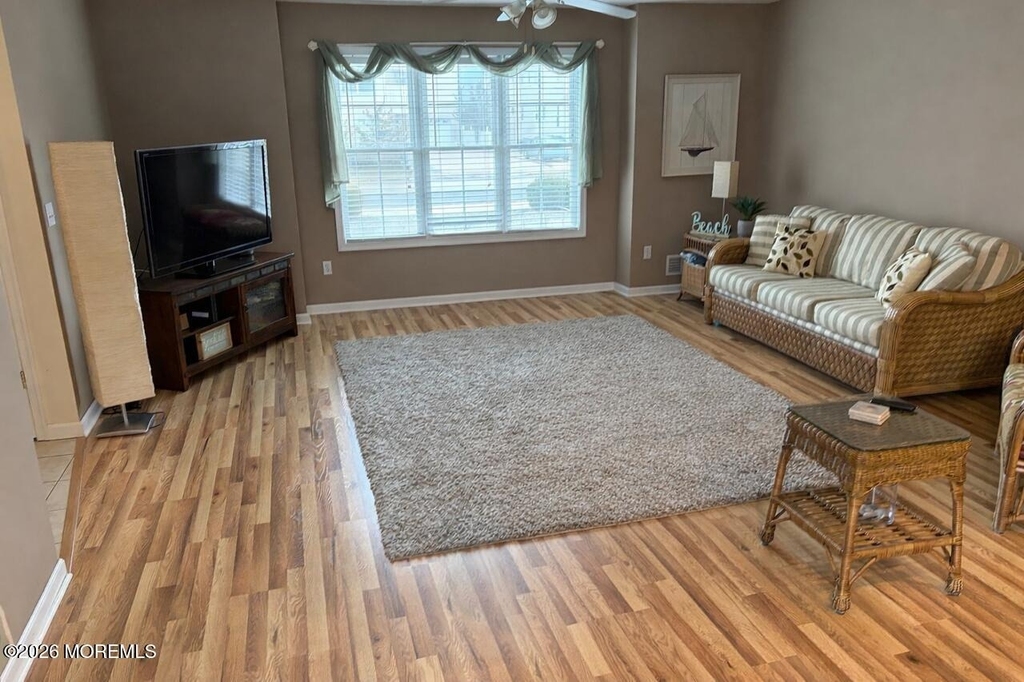 1615 Boulevard - Photo 2